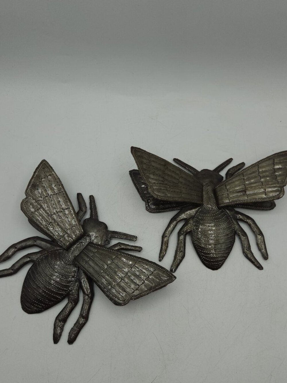 Buzzing Around Bumble Bee, Set of 2, Metal Bugs Wall Art